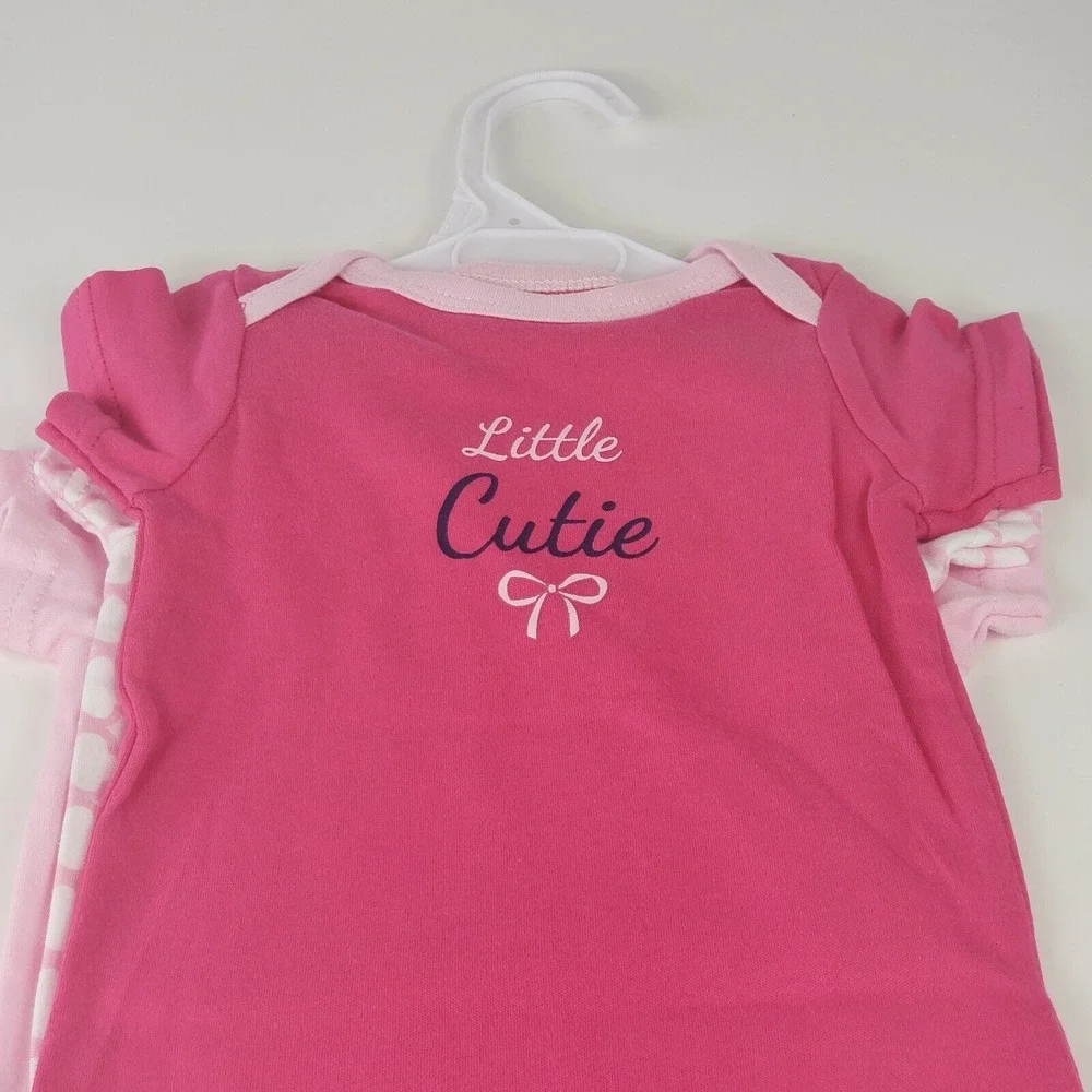 Luvable Friends Bodysuits Girls 3-6 Month 3 piece New‎ pink
